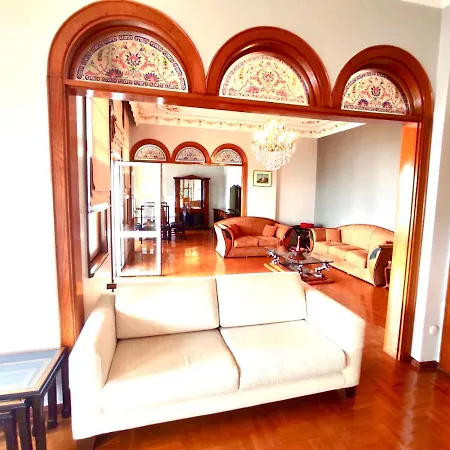 Historical Mansion With Magnificent View איסטמבול